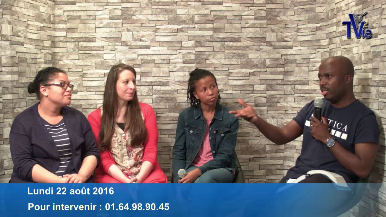 Thumbnail of video: Départ des missionnaires pour la Chine (22/08/16)