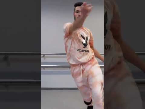 🚨EN FILITA COOPERANDO🚨  INSTA @xlbrt 🤟🏼 #parati #fyp #justdancemoves por  Albert Alcalà La Sata