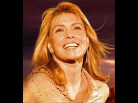 Amor Em Qualquer Língua video