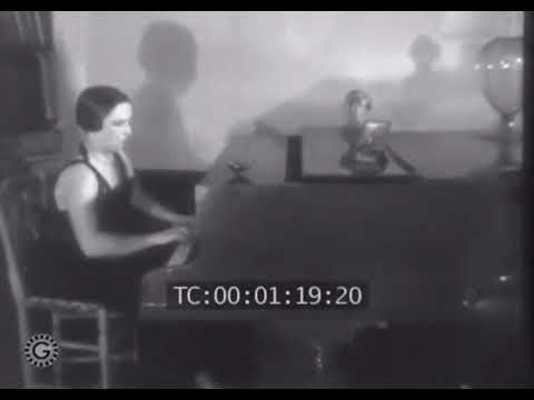 Magda Tagliaferro plays Reynaldo Hahn (1932)