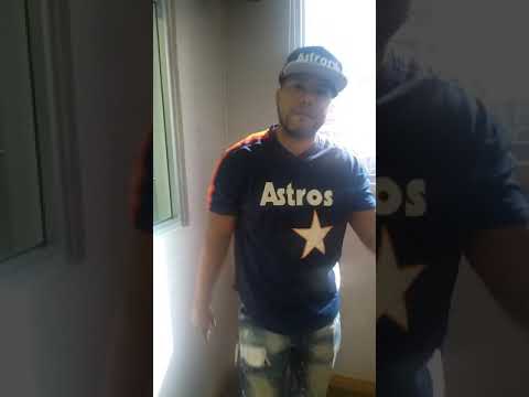 SUPER NENO MAN saludos al programa THE MUSIC SHOW