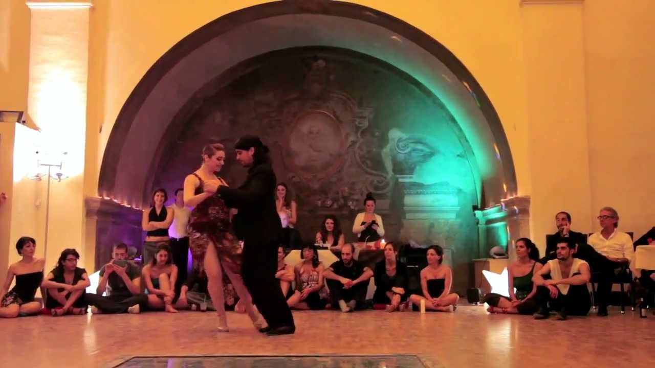 Ariadna Naveira e Fernando Sanchez alla Milonga Sì - Vals - 29.10.2013