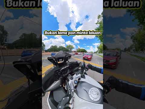 Abam Ja mohon supaya pengguna jalanraya peka dengan keadaan semasa.Bukan lama pon minta laluan