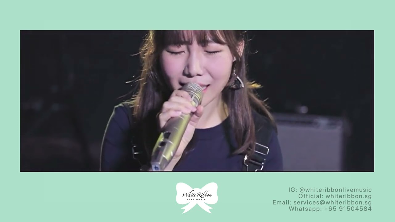 White Ribbon Live Music - Ruth singing Mandarin Classic 梦醒时分