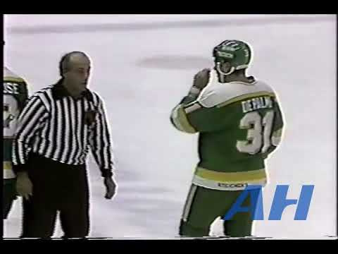 NHL Feb. 6, 1987 Rick Zombo,DET v Larry DePalma,MIN Detroit Red Wings Minnesota North Stars