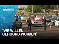 Schipholpersoneel houdt toeterprotest voor meer veiligheid op werk