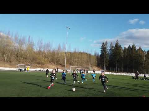 FC Haka Valkoinen - LeKi-futis Sininen 1-4 | P7 (2015) Taso 1 | 26.4.2022 Sääksjärven tekonurmi