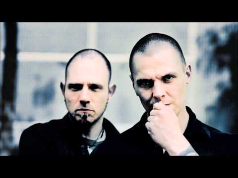 Videoclip de Plastic Heart — De/Vision