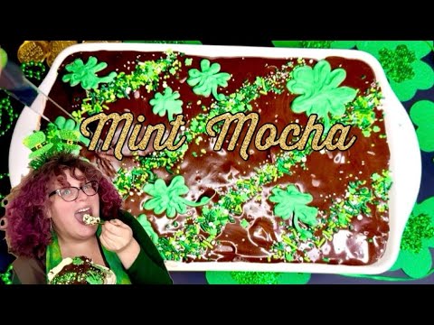Eclair Cake No Bake - Mint Mocha