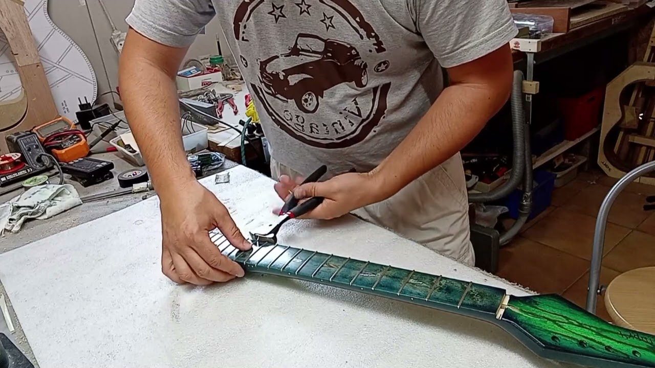 Guitare Pygargus thumbnail