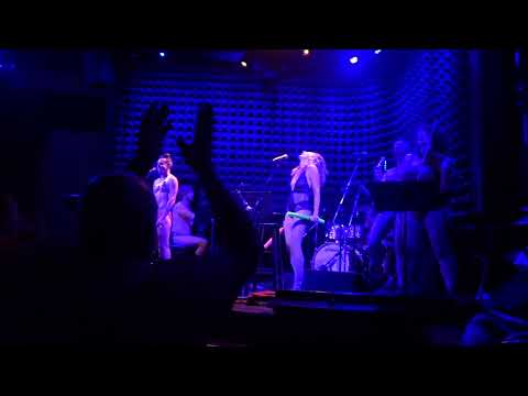 The Skivvies - Lucky