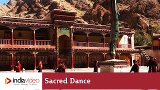 Sacred dance of Buddhist Monks 