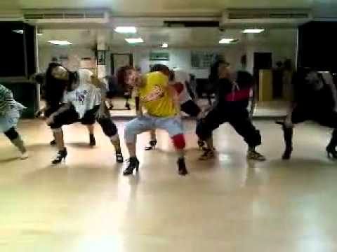 Def g cover rania Masquerade (mirrored)