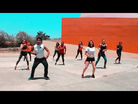 ELLA QUIERE -TEAM MATI, HENRY MENDEZ