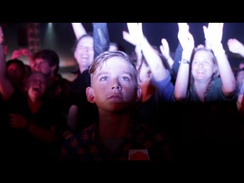 Rangleklods - Young and Dumb (Live at Roskilde Festival)