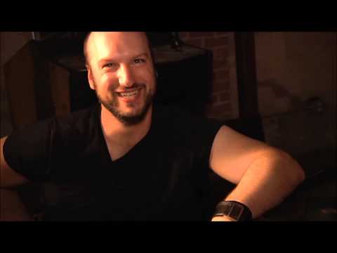 Giant Bombcast 12/02/2014 - Vinny's Horrifying House Update