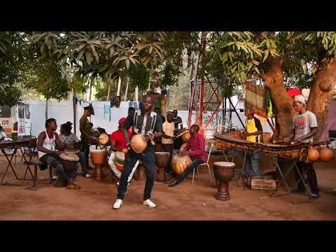 Bwazan at Maison des Jeunes, Bamako, Mali,  Feb 2018 #6-0595