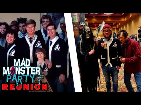 MAD MONSTER PARTY (2022) CONCORD NC HORROR MOVIE CONVENTION *VLOG*