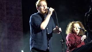 Gavin James and Aine Cahill 'Diamonds' live at the 3Arena 2fm Xmas Ball