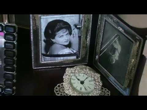 Master class with Virginia Zeani in her home.