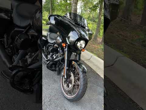 FLHXST 2022 Street Glide® ST