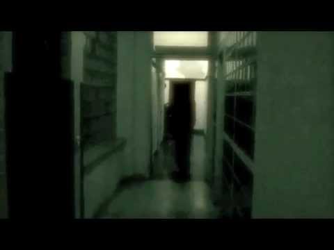 2 Zimmer Gefüge - bEnmaschine in Space - Houston wir haben ein Sorbet (Beat: Frost)