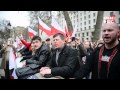 Polish immigrants protest against David Cameron ...