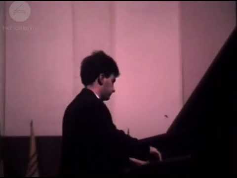 Radu Lupu - 1966 live - Chopin Ballade No. 1 (partial)