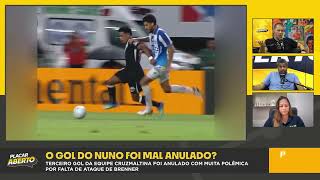 VASCO VENCE O PAYSANDU FORA DE CASA COM POLÊMICA DE ARBITRAGEM | Corte do Placar Aberto