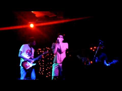 Los Mongos - Sleep Paralysis (Live @ Club 77)