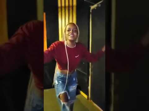 SIBWENDI (EX)- NESSA NITTA - (AKI african beato)