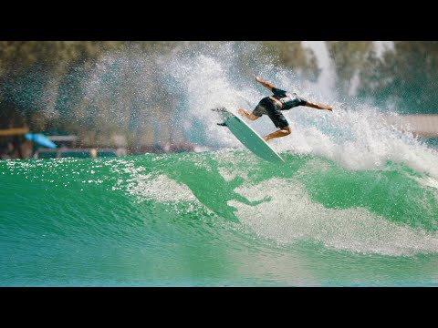 The Men's Final Surf-Off Wave - The Ultimate Surfer