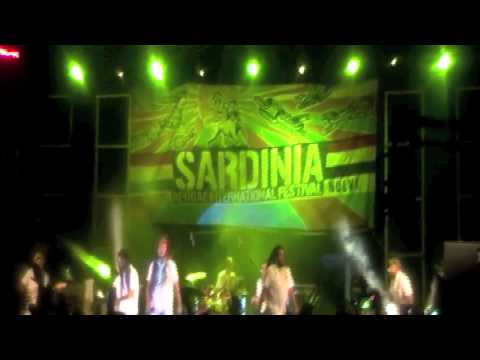 TRAIN TO ROOTS - Intro + Kumbatti Live @Sardinia Reggae Festival 2011