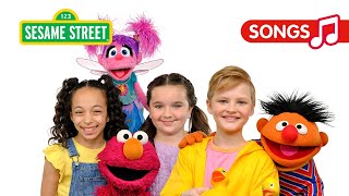 Sesame Street: We All Sing with Elmo and Friends!