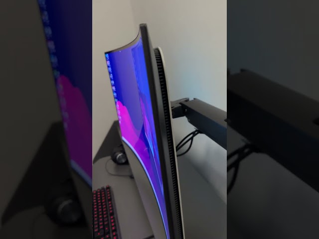 Vídeo relacionado con Alienware AW3225QF 32" 4K UHD (3840x2160) 1700R Monitor Gaming Curvo, 240Hz, QD OLED, 0.03ms, NVIDIA G-Sync Compatible, HDR, Dolby Vision, USB-C, DisplayPort, 2X HDMI, 4X USB, 3 Años de Garantía