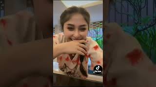 Download lagu Viral pargoy goyang bohay #shorts mp3 Download lagu Viral pargoy goyang bohay #shorts mp3