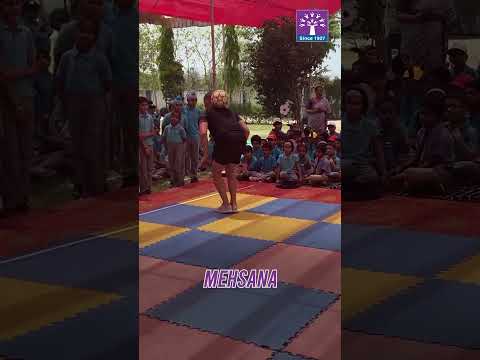 Jamie Knight, the renowned freestyle footballer