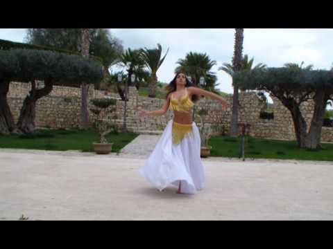 Danza orientale con velo - Melania Carmina