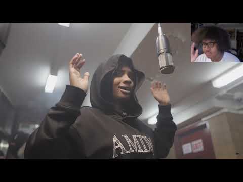 Wawa 2 Sneakyy - You & My Gun (Live Performance)(Reaction)