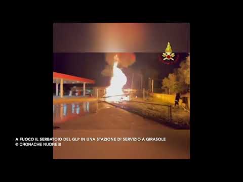 Girasole  Incidente in una stazione di servizio: va a fuoco il serbatoio del GPL