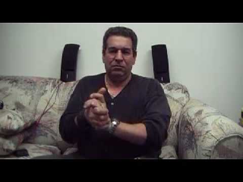 manualist plays rock around the clock - on his hands