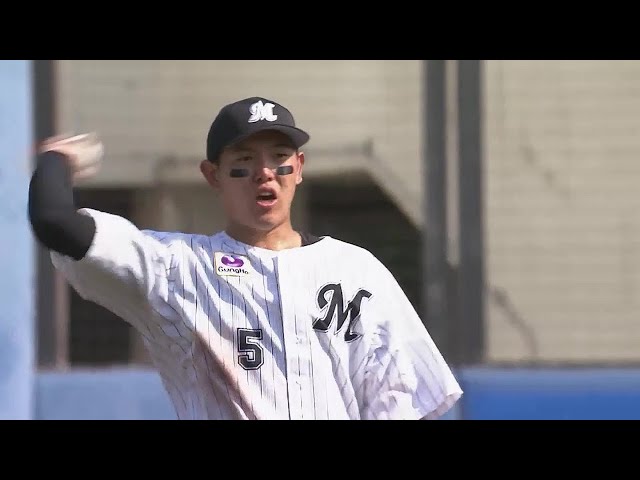 【5回表】鋭い打球を好捕!! マリーンズ・安田尚憲 好投を続ける先発・小島和哉を救う!! 2022年7月2日 千葉ロッテマリーンズ 対 東北楽天ゴールデンイーグルス