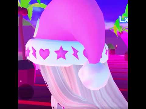 Me and my friends did this trend!! ✨ (w/ @_YourfavLisa_  and @Lxvender165 )