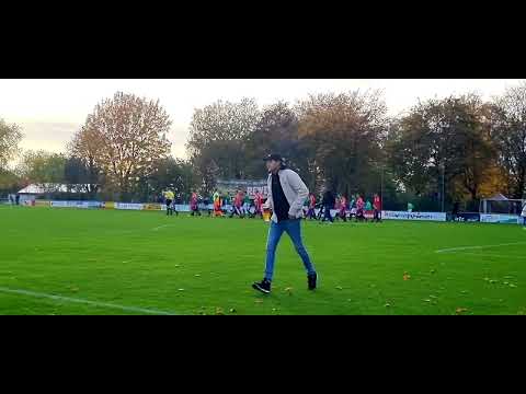 Einlaufen der Mannschaften, FC Spraitbach - FV 08 Unterkochen am 01.11.2023