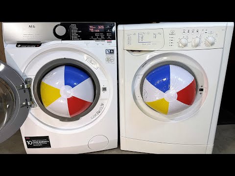 Experiment - Beach Balls Battle - in a Washing Machines
