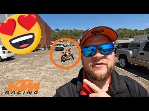MY NEW BIKE HAS ARRIVED! (2022 KTM 450 SX-F Factory Edition)