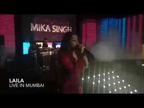 Akira live in mumbai