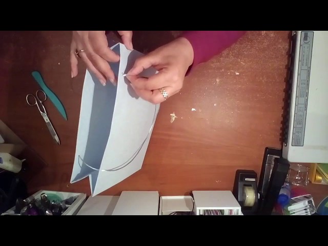 Vídeo relacionado con 6 piezas Bolsas de Regalo con Lazo Rosa Negro,Bolsa de Papel Cumpleaños Medianas con Asa,6 Tarjeta Felicitación y 12 Pañuelos,Embalaje Regalo para Cumpleaños,Fiestas,Bodas,Baby Showers,Celebración
