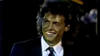 Luis Miguel//Yo Que no vivo sin ti(en portugués)Música Video (HD)