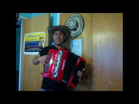 Roland FR18 (Nando Arias) Accordion, Bass & Piano.